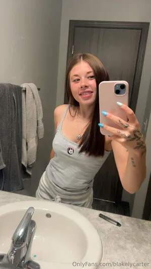 Blakelycarter OnlyFans Leaked Free Thumbnail Picture - #3iBogGgKy6