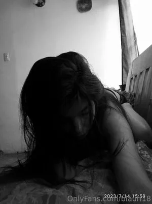 Blauri18 OnlyFans Leaked Free Thumbnail Picture - #tv7bE98ued