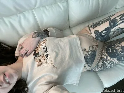 Blazed Brat OnlyFans Leaked Free Thumbnail Picture - #4LH71XeNxy