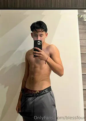 Blessfour OnlyFans Leaked Free Thumbnail Picture - #AFrgqr9Qxf