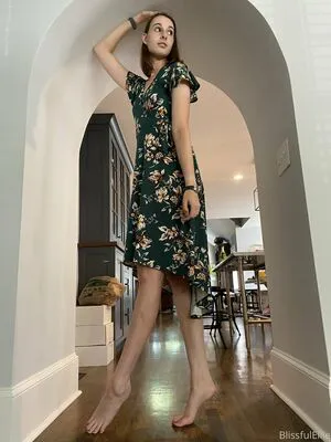 Blissfulellie OnlyFans Leaked Free Thumbnail Picture - #6E6Ny78Hou
