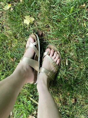 Blissfulellie OnlyFans Leaked Free Thumbnail Picture - #8JYye7ycV1