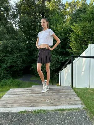 Blissfulellie OnlyFans Leaked Free Thumbnail Picture - #AdDIBxrxgB
