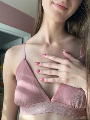 Blissfulellie OnlyFans Leaked Free Thumbnail Picture - #iFjuiRPaBU