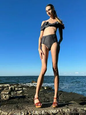 Blissfulellie OnlyFans Leaked Free Thumbnail Picture - #jpQFgUlK12