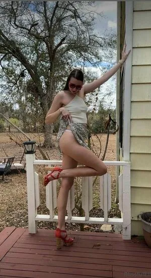 Blissfulellie OnlyFans Leaked Free Thumbnail Picture - #mV749oLWYd