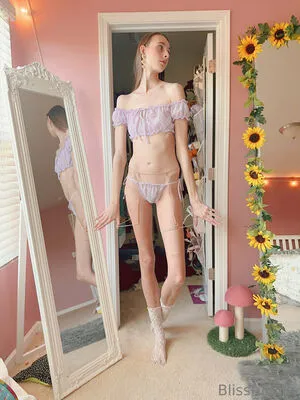 Blissfulellie OnlyFans Leaked Free Thumbnail Picture - #nys9gmc9B6