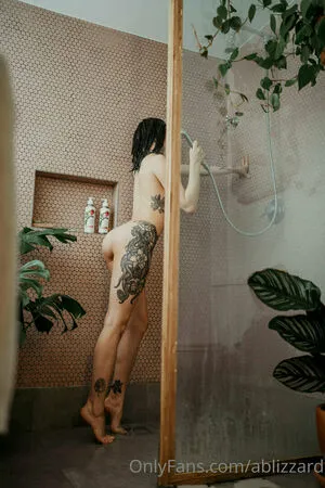 Blizzard OnlyFans Leaked Free Thumbnail Picture - #MolTliaYAF