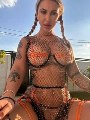 Blond Elle OnlyFans Leaked Free Thumbnail Picture - #0UJKwOseFF