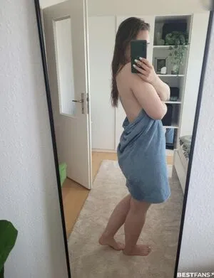 Blond Sophie OnlyFans Leaked Free Thumbnail Picture - #BSv2d4Astg