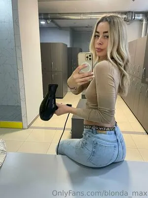 Blonda Max OnlyFans Leaked Free Thumbnail Picture - #ex4fSeT2l6