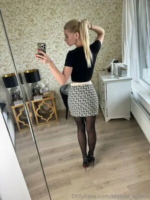 Blonde Admin OnlyFans Leaked Free Thumbnail Picture - #xBmCCpQ5Jy