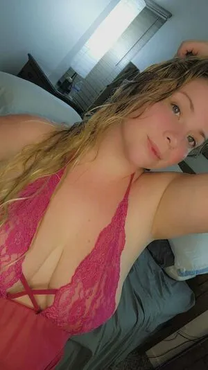 Blonde Babe OnlyFans Leaked Free Thumbnail Picture - #935ZoGInnK