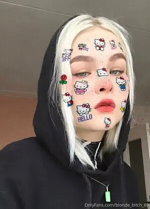 Blonde Bitch OnlyFans Leaked Free Thumbnail Picture - #U0WTdxDaxT
