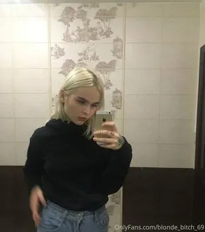 Blonde Bitch OnlyFans Leaked Free Thumbnail Picture - #e6MdsiL3R4