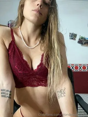 Blonde Explosive OnlyFans Leaked Free Thumbnail Picture - #2S5EY1A9Zc