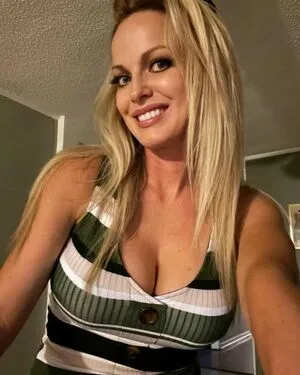 Blonde Goddess OnlyFans Leaked Free Thumbnail Picture - #EYtI3MLrmz