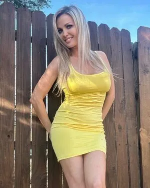 Blonde Goddess OnlyFans Leaked Free Thumbnail Picture - #LyFz0sF7no