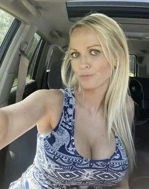 Blonde Goddess OnlyFans Leaked Free Thumbnail Picture - #YdluFX9exC