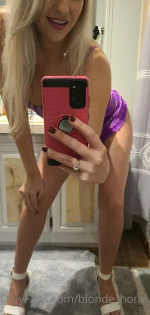 Blonde Honey22 OnlyFans Leaked Free Thumbnail Picture - #Fi8gC9WSny
