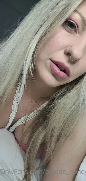 Blonde Honey22 OnlyFans Leaked Free Thumbnail Picture - #IEZoBJ5oid