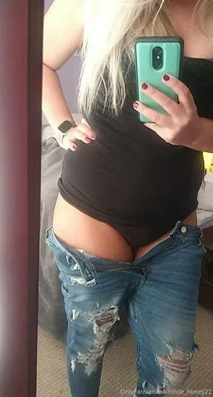 Blonde Honey22 OnlyFans Leaked Free Thumbnail Picture - #WOUwR67RM5