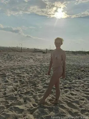 Blonde Katie OnlyFans Leaked Free Thumbnail Picture - #590PA6F7kP