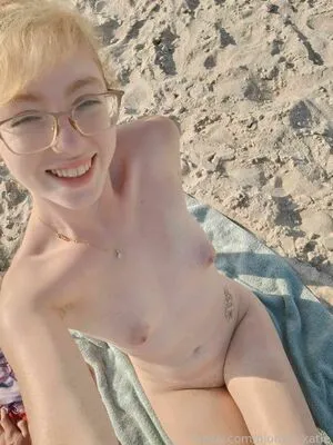 Blonde Katie OnlyFans Leaked Free Thumbnail Picture - #pqvwIJU7kk