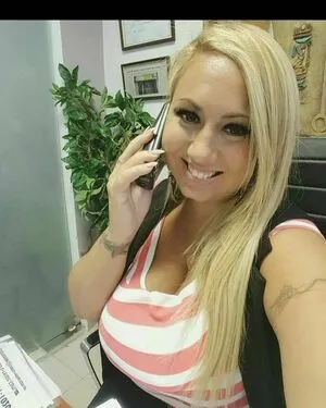 Blonde Maria OnlyFans Leaked Free Thumbnail Picture - #Gnnna5BlSb