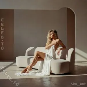 Blonde Model OnlyFans Leaked Free Thumbnail Picture - #SSxRY48lRb