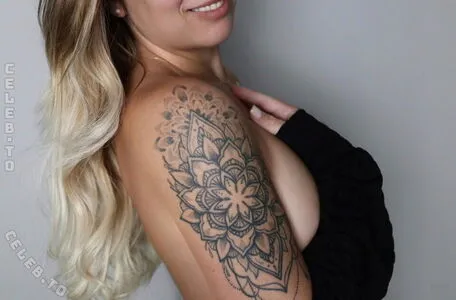 Blonde Model OnlyFans Leaked Free Thumbnail Picture - #UWJKNO70cX