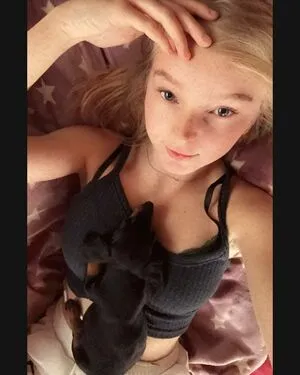 Blonde Vivi OnlyFans Leaked Free Thumbnail Picture - #4L2VvHtkOE