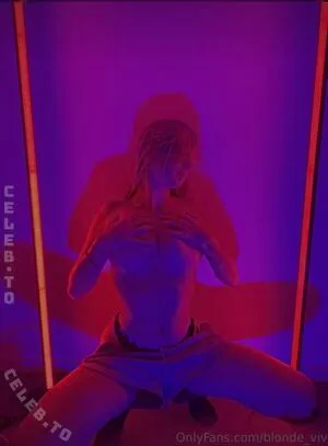 Blonde Vivi OnlyFans Leaked Free Thumbnail Picture - #4wMauydr7c