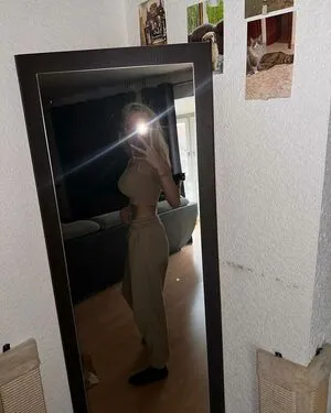 Blonde Vivi OnlyFans Leaked Free Thumbnail Picture - #KIinK7ulgk