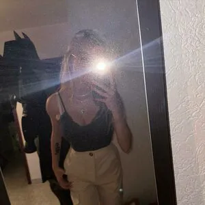 Blonde Vivi OnlyFans Leaked Free Thumbnail Picture - #OBTOjbtC3p