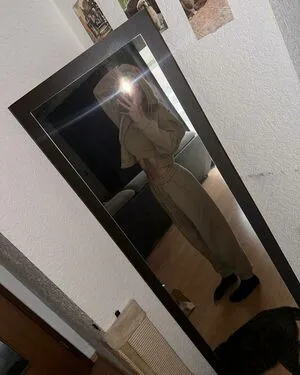 Blonde Vivi OnlyFans Leaked Free Thumbnail Picture - #T8drMuEGLn