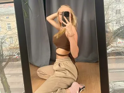 Blonde Vivi OnlyFans Leaked Free Thumbnail Picture - #TIcQI1WexV