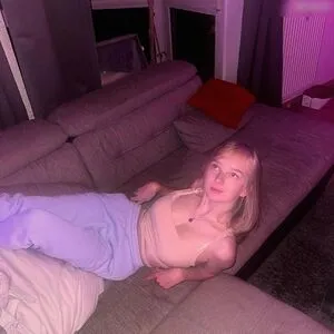 Blonde Vivi OnlyFans Leaked Free Thumbnail Picture - #YTjkZwCzBB