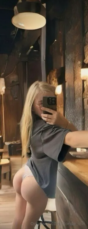 Blonde Vivi OnlyFans Leaked Free Thumbnail Picture - #cZkwHYTaB1