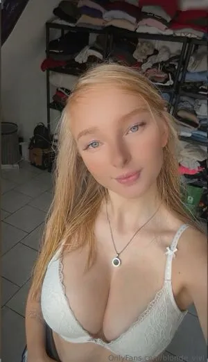 Blonde Vivi OnlyFans Leaked Free Thumbnail Picture - #d91RFlQy28