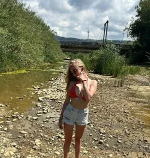 Blonde Vivi OnlyFans Leaked Free Thumbnail Picture - #dCaF4Dw3D2