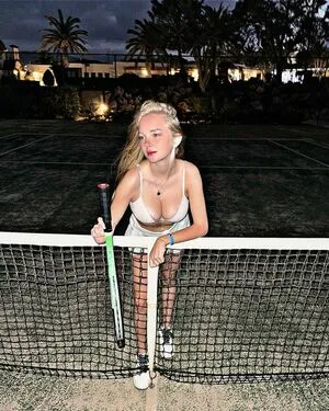 Blonde Vivi OnlyFans Leaked Free Thumbnail Picture - #f8EZy5oo6y