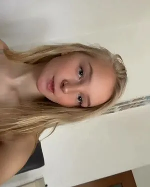 Blonde Vivi OnlyFans Leaked Free Thumbnail Picture - #x8wRbXvQVg