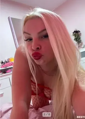 Blondebarbiebitch OnlyFans Leaked Free Thumbnail Picture - #af5IISeSl8