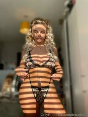Blondebarbsxx OnlyFans Leaked Free Thumbnail Picture - #mssxv1hfCG