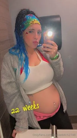 Blondebitch2748 OnlyFans Leaked Free Thumbnail Picture - #wNLlQCk8pH