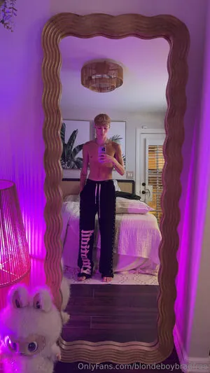 Blondeboybradfree OnlyFans Leaked Free Thumbnail Picture - #5I9L7G77jA