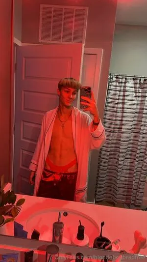 Blondeboybradfree OnlyFans Leaked Free Thumbnail Picture - #VGpAyJw7K9