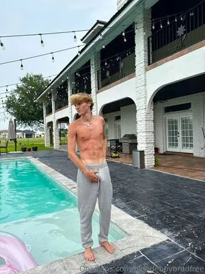 Blondeboybradfree OnlyFans Leaked Free Thumbnail Picture - #VpJhBRzo3A