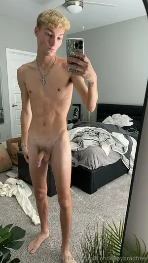Blondeboybradfree OnlyFans Leaked Free Thumbnail Picture - #vRNey5l3Ps